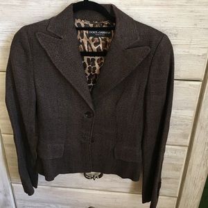 Brown Dolce and Gabbana blaze size 38. Leopard